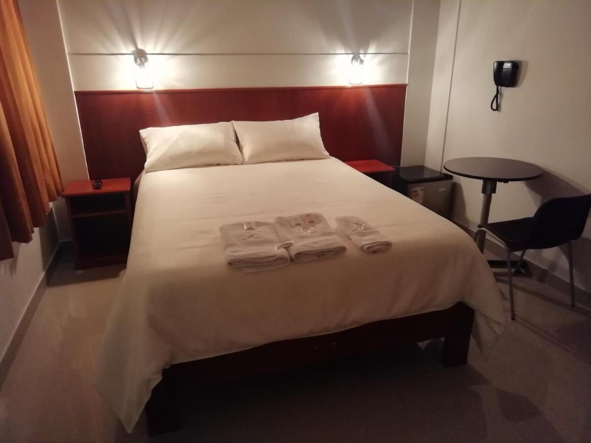 Hostal Vasco Такна Екстериор снимка
