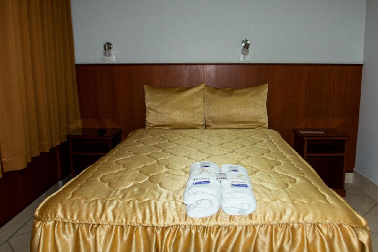 Hostal Vasco Такна Екстериор снимка